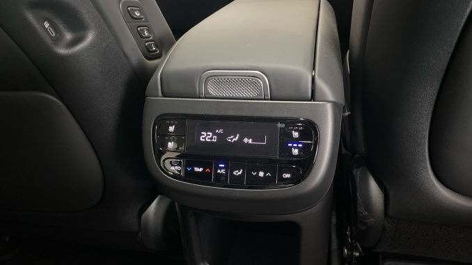 Hyundai IONIQ 9 226kW Calligraphy 110kWh 5dr AWD Auto Electric Estate - Image 22